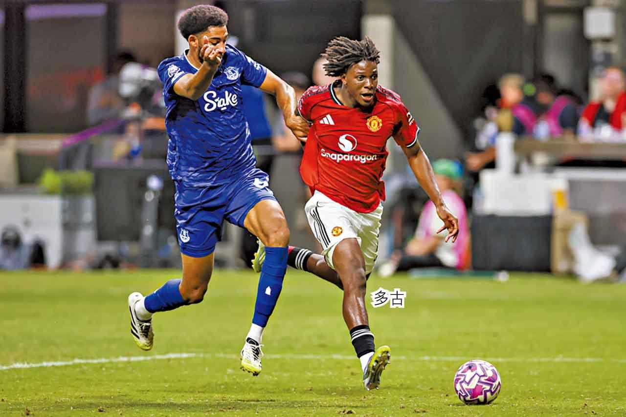多古 曼聯封王英超四角賽