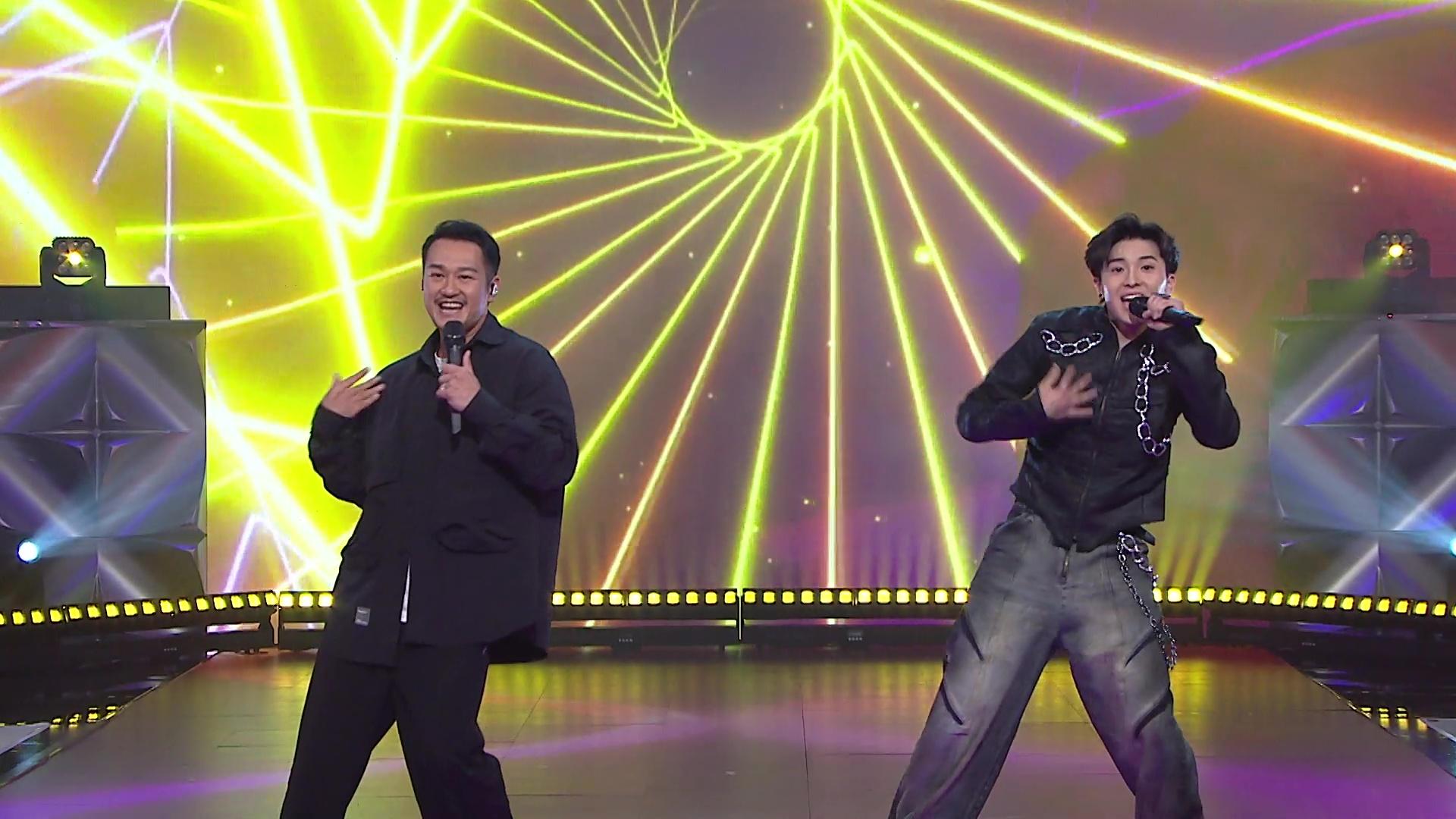 Deep與Jeffrey唱跳《給愛麗絲》。