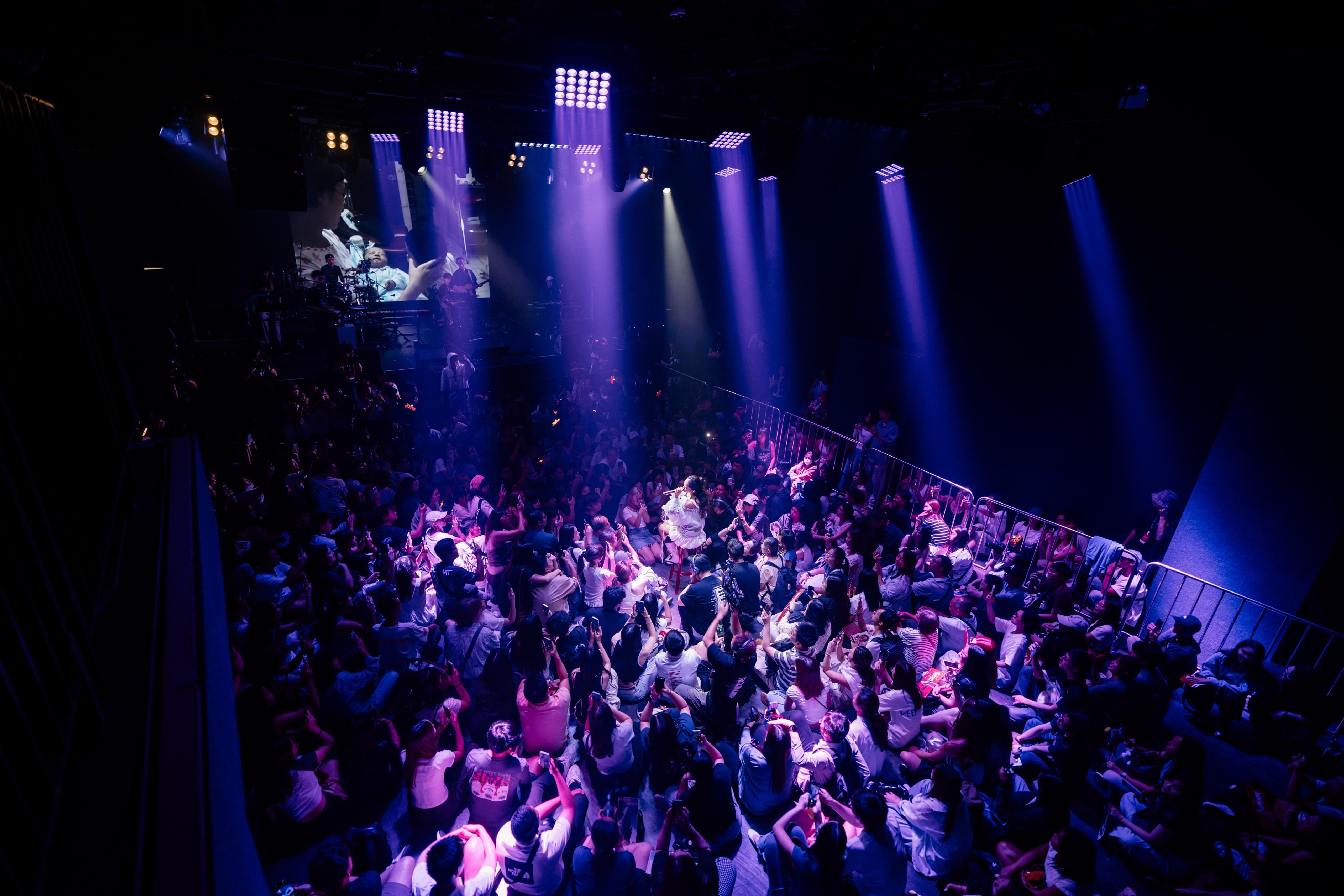 張天穎日前正日生日舉行入行以來首個個人演唱會《張天穎本故事不純屬虛構 演唱會2025》