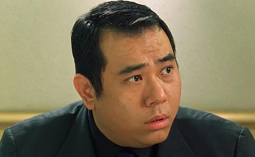 段偉倫曾效力亞視一段時間。