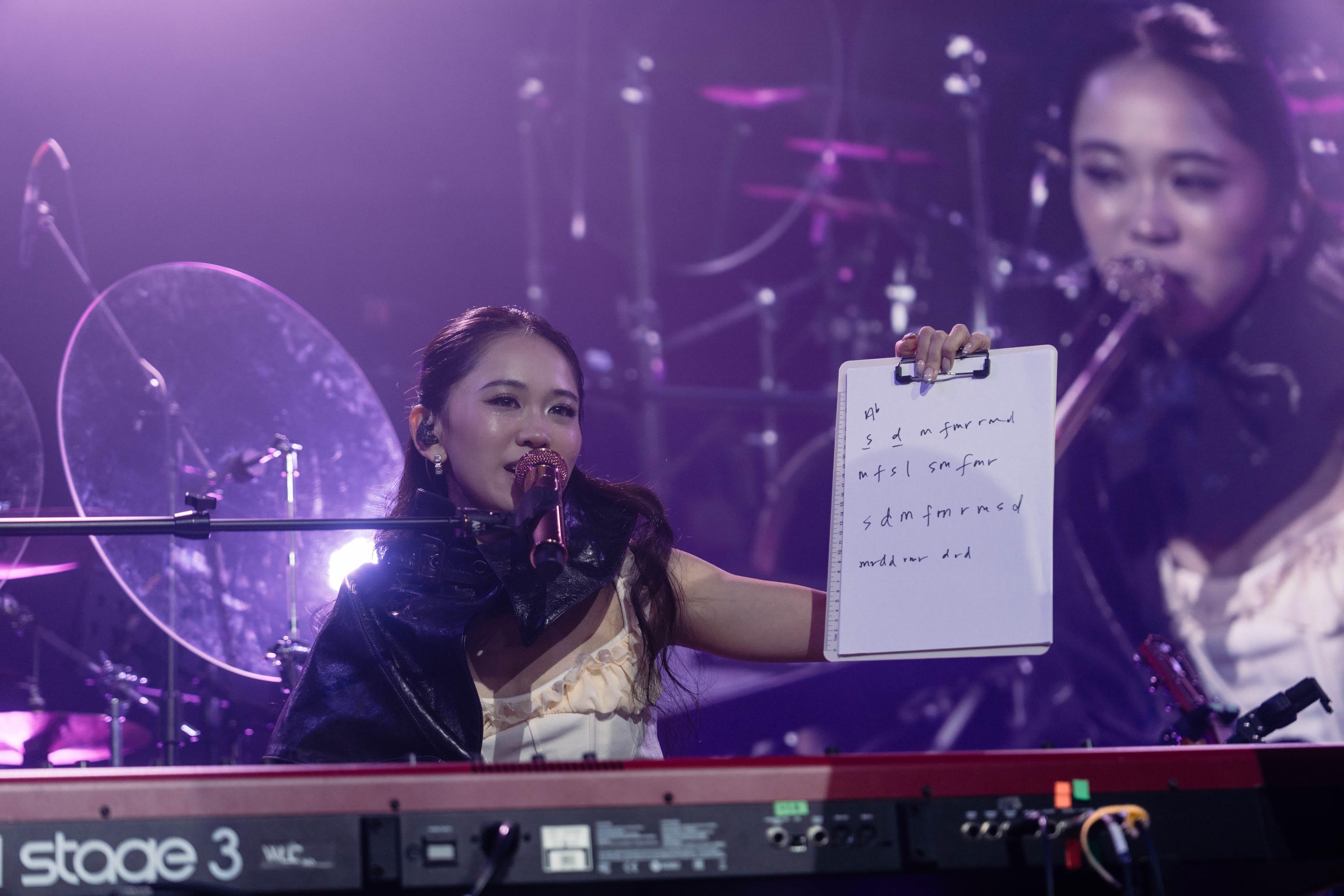 張天穎日前正日生日舉行入行以來首個個人演唱會《張天穎本故事不純屬虛構 演唱會2025》