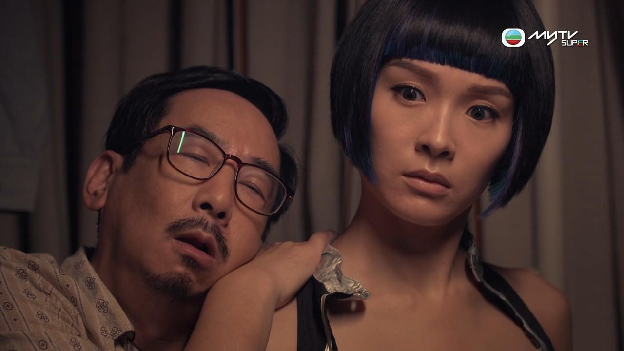 Ali在《麻雀樂團》的演出,令劇迷勾起她在《智能愛人》扮女機械人。