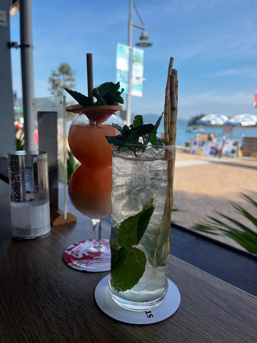 海龜餐廳食客可一邊用餐一邊欣賞海景。(OpenRice圖片)