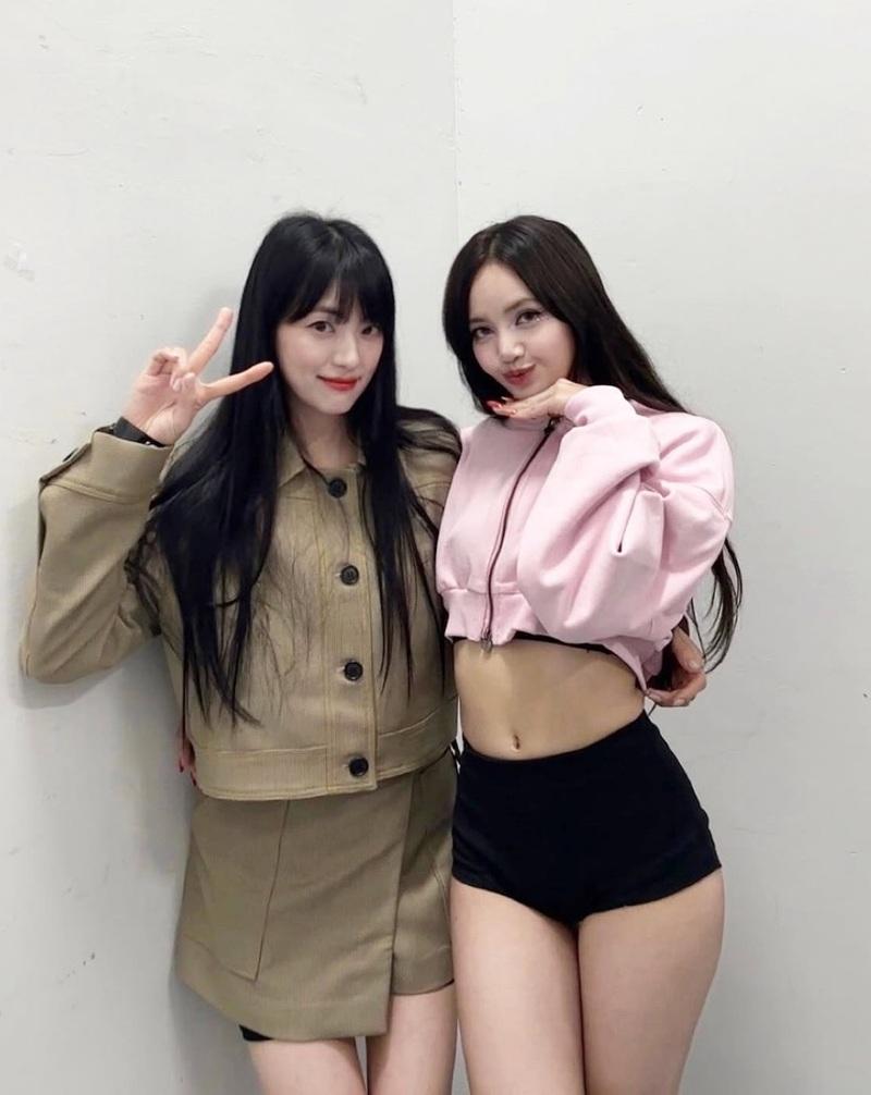 曾表示好欣賞Lisa舞技。