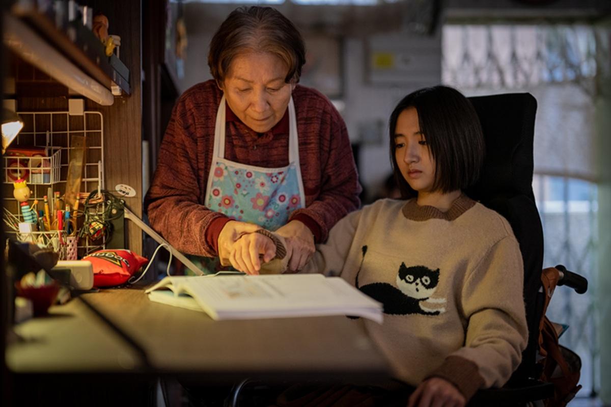 《無名指》上映兩天破百萬票房 城城飛大馬出席電影巡禮