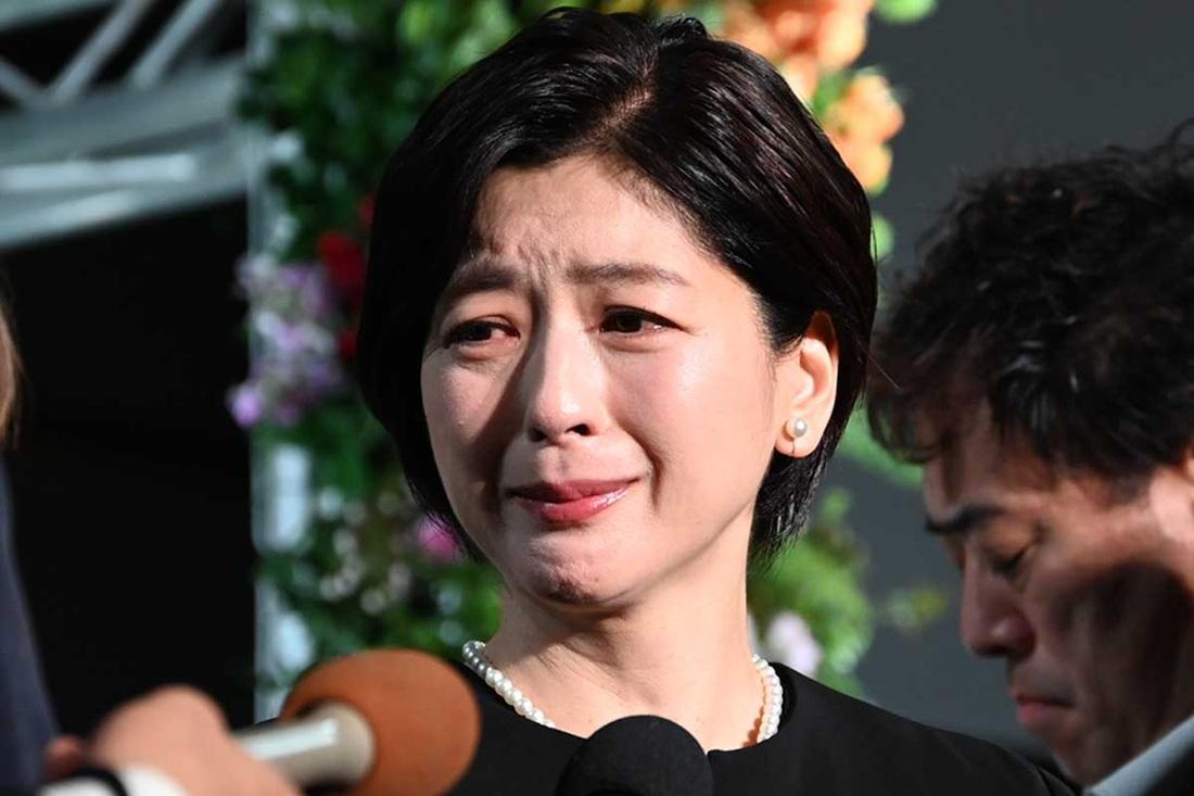 中山忍受訪時提到姊姊離世悲痛不已。