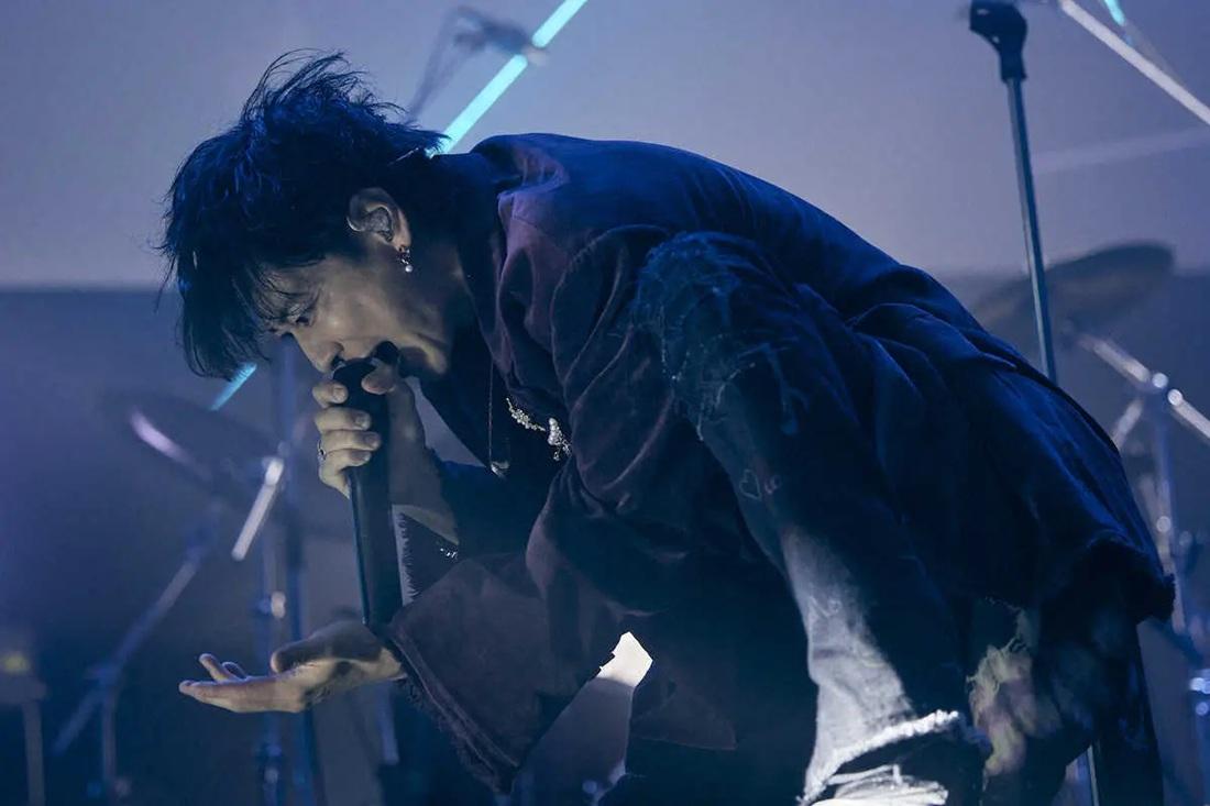 自言不懂唱歌,要跟老師練習唱歌技巧。