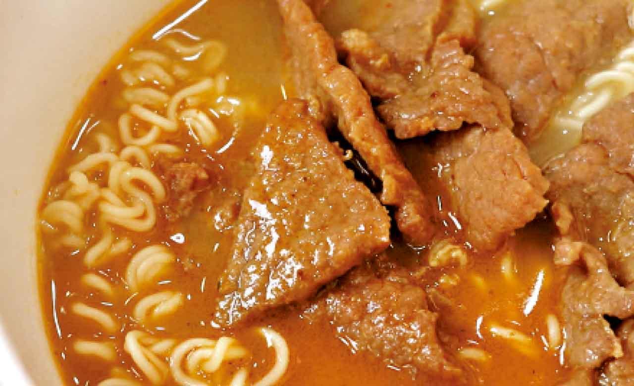 牛肉薄軟沒有筋。