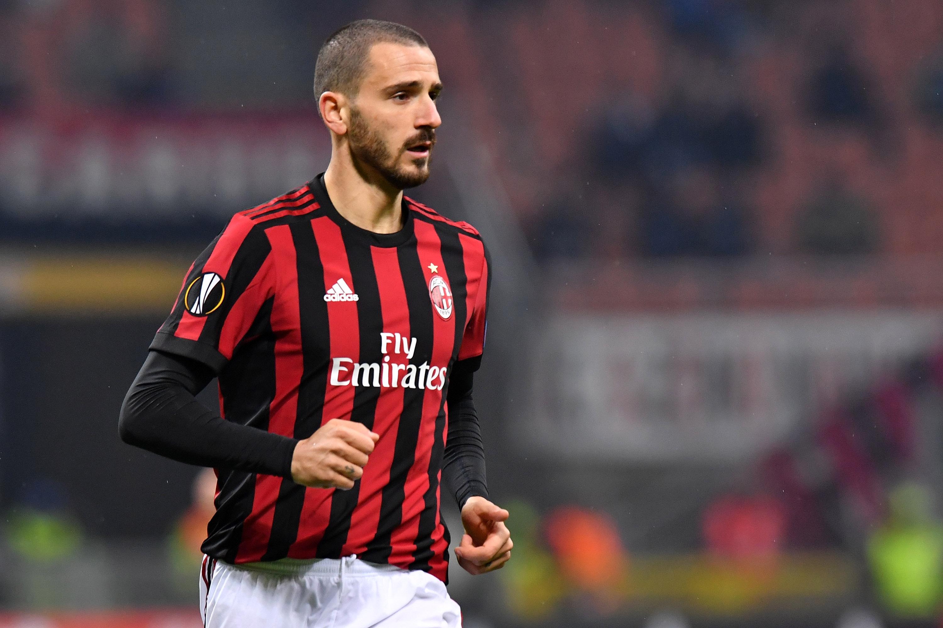 邦奴斯(Leonardo Bonucci)曾短暫效力AC米蘭。