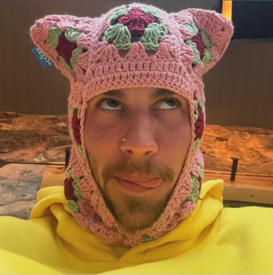 模仿囝囝Jack表情。