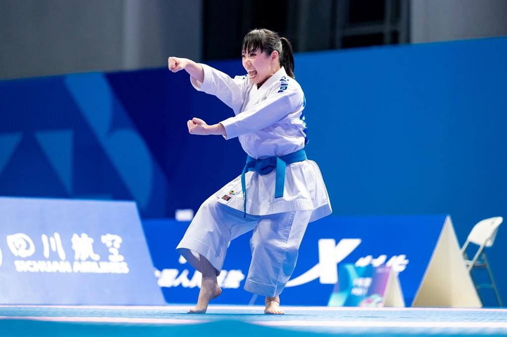 劉慕裳在空手道女子個人形為港隊奪得今屆賽事首金。(港協暨奧委會圖片)