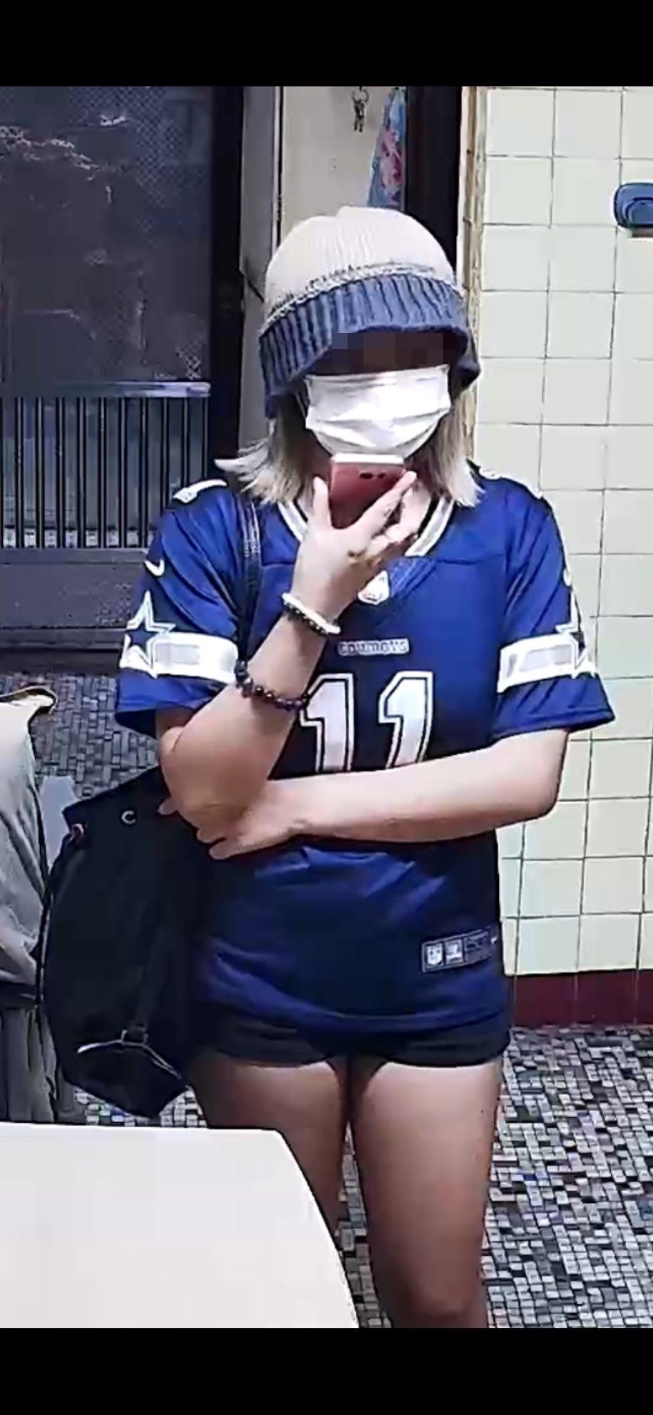 該名女子上門「收取」4萬元。(FB Ken Ng@「 香港失物報失及認領群組 」)