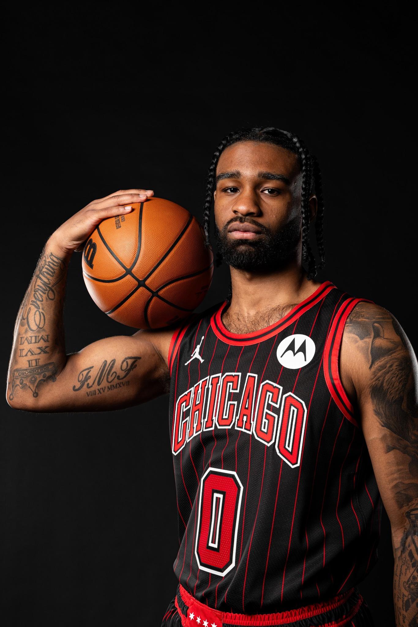 芝加哥公牛2025/2026球衣。(公牛FB)