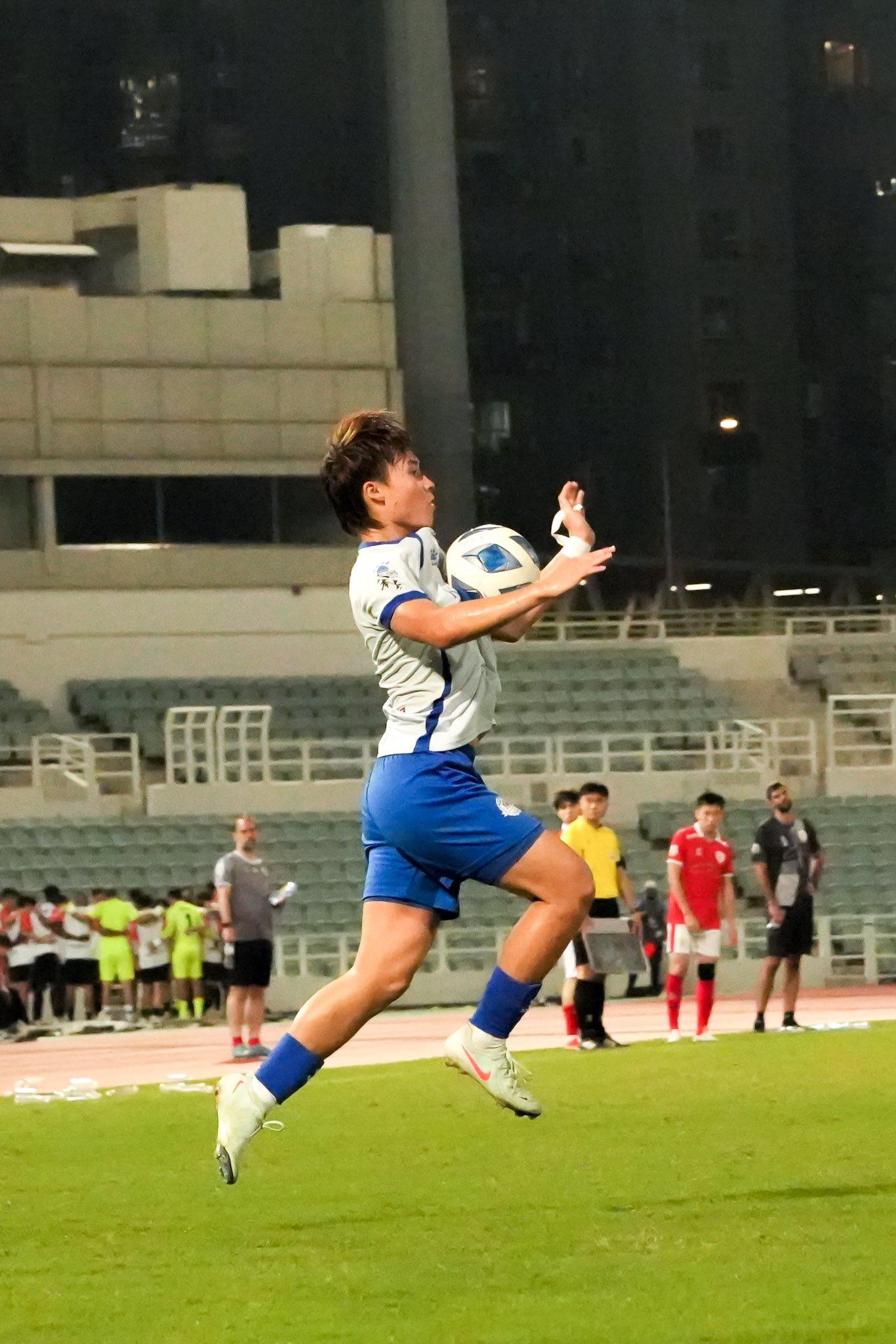 澳門致命交通意外死者包括澳門足球代表隊成員吳禮廷。(澳門青鋒足球隊fb)