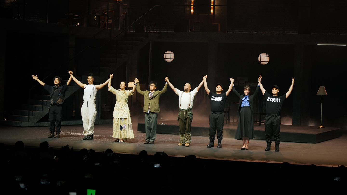 柯煒林雖然沒有上台,但有現身支持,精神不錯。