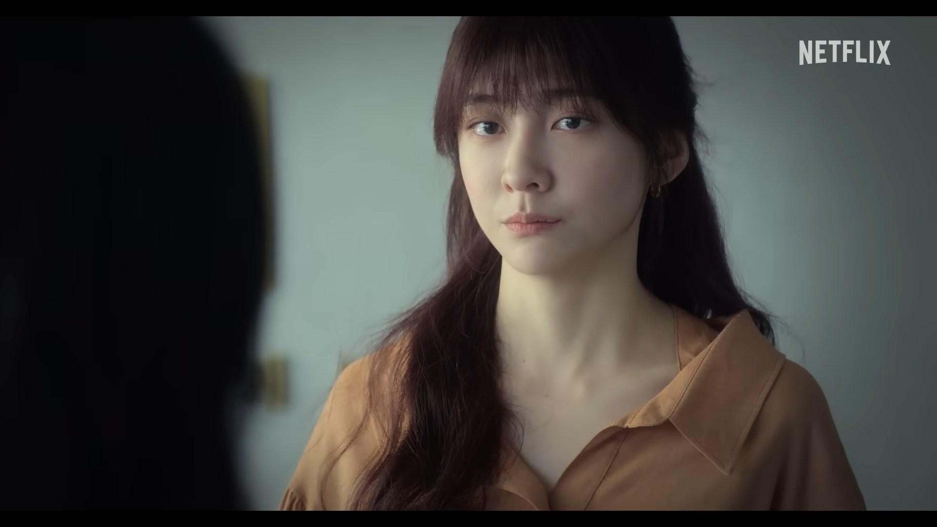 朴智賢則是電影製片人。