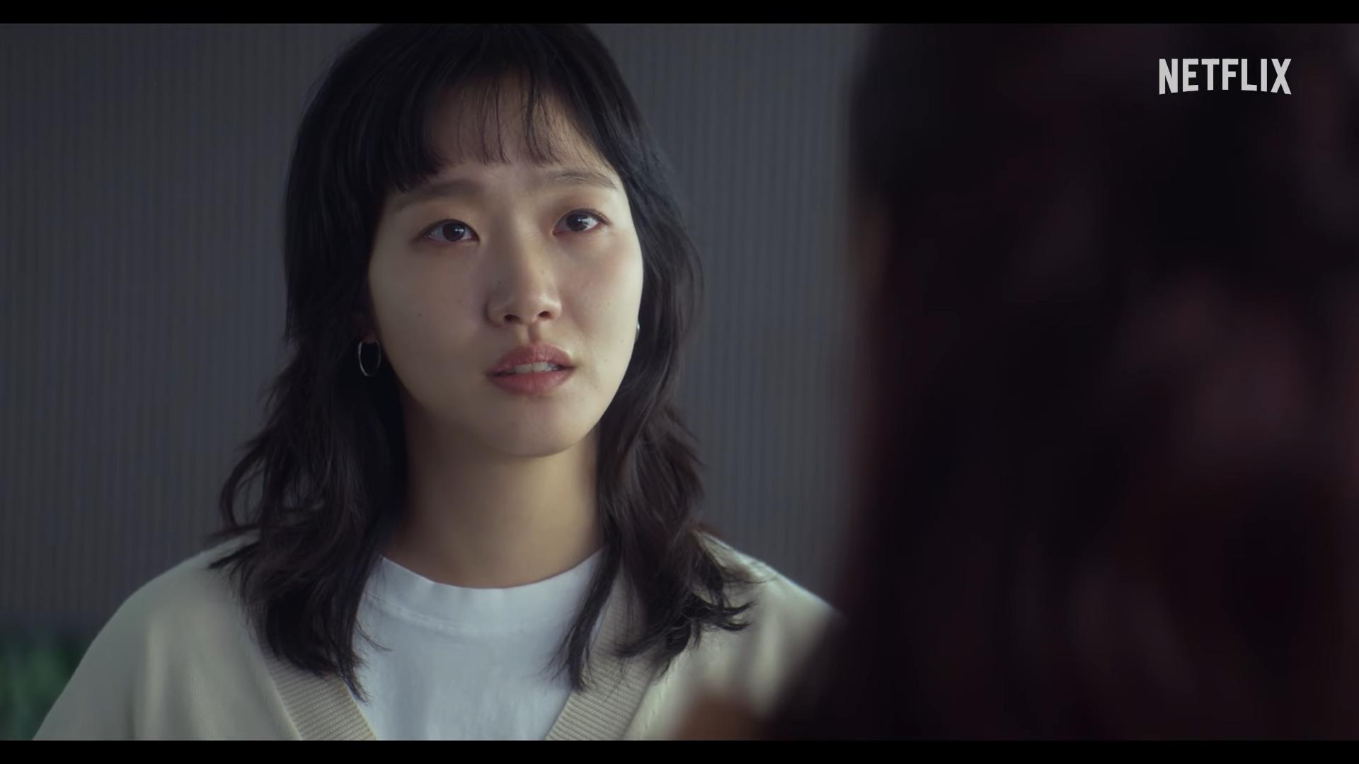 金高銀劇裡演電視劇編劇。