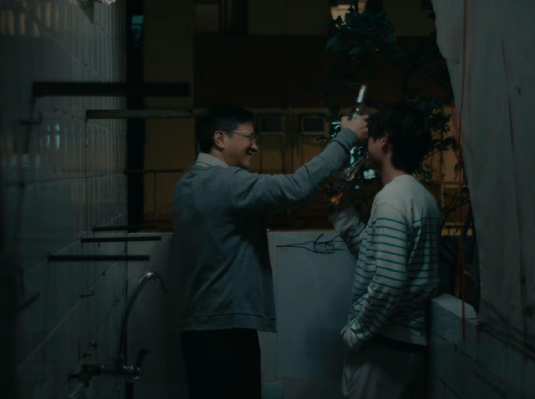 尹光新歌《老豆》MV相當感人。