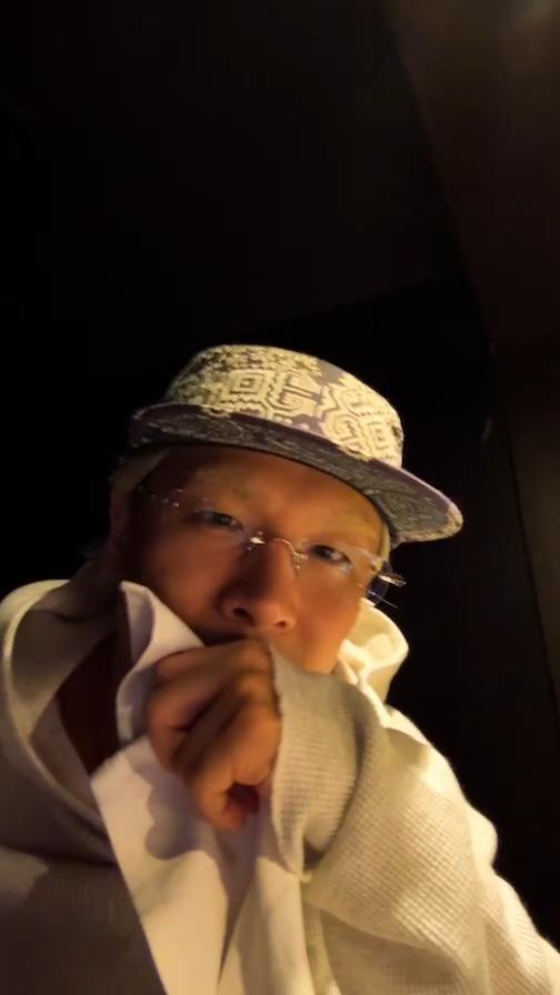 GD太陽大聲醉酒開live賀BIGBANG成軍19周年