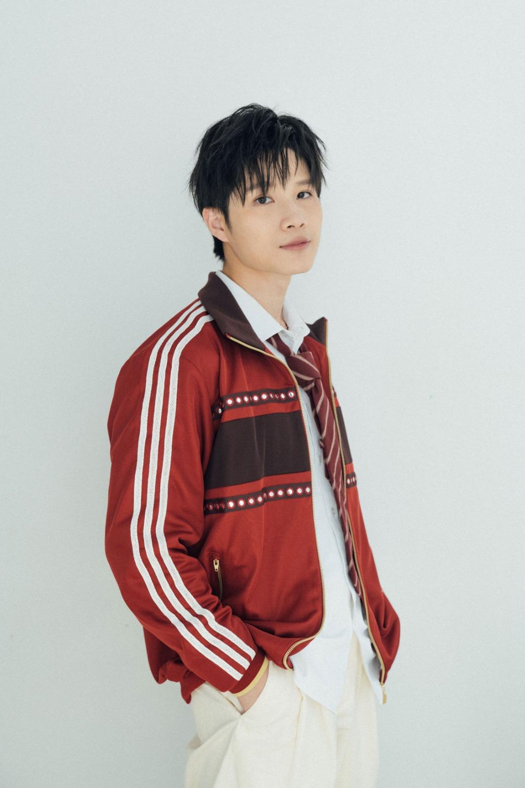 《戀愛BB班》延續Michael C一貫親自創作的風格。