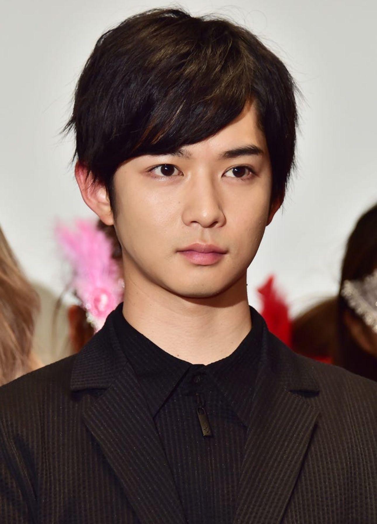 千葉雄大憑住可愛童顏形象走紅藝能界。