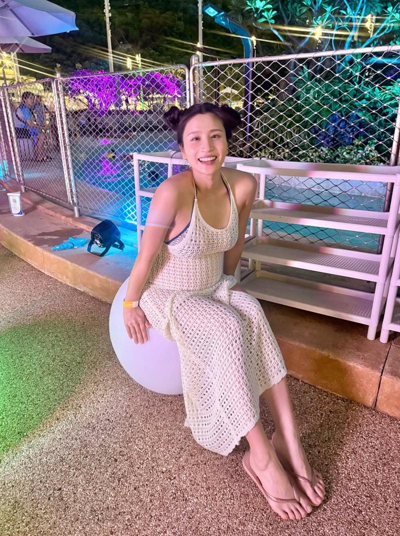 林芊妤大肚周圍去 睇完雪再落水