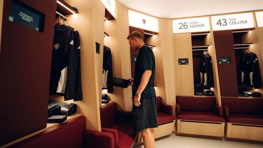 英超|曼聯卡靈頓訓練基地(Carrington Training Centre)更衣室。(美聯社)