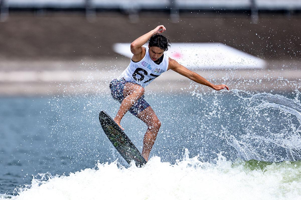 尾波衝浪是今屆新增項目,鄭俊軒初登世運會舞台已拿下獎牌。(相片由港協暨奧委會提供)