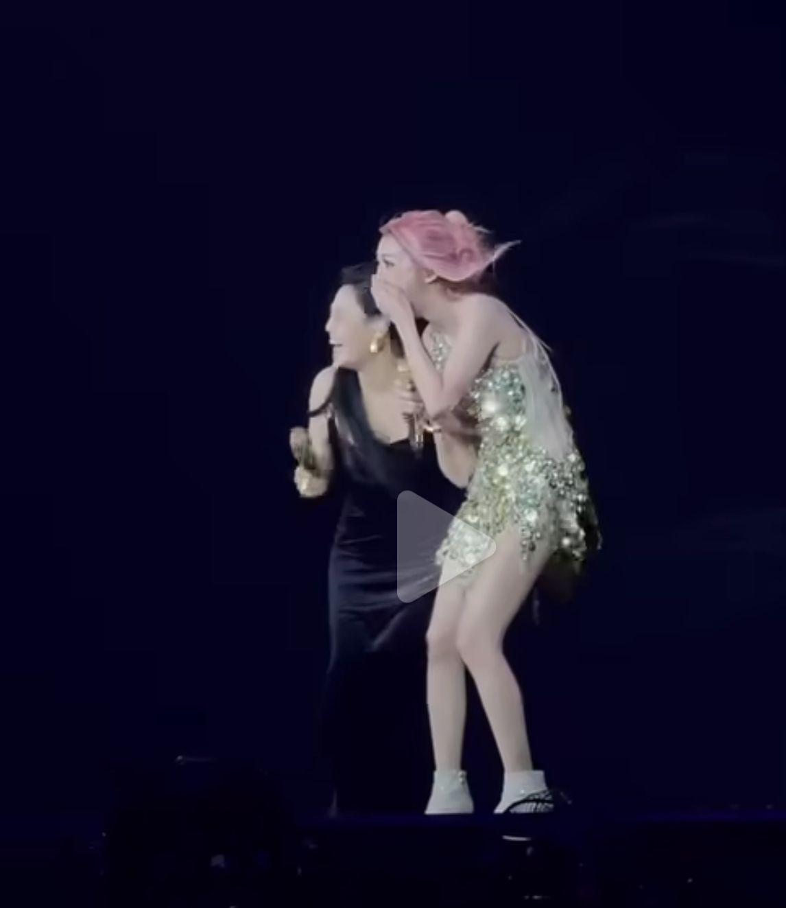 袁婭維之後驚爆廣東話:中間嘅朋友你哋射咗未呀?