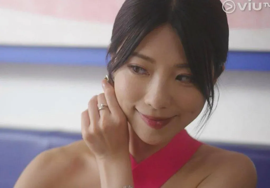 Ah Gi今次在劇中化身「商業間諜」施展美人計。