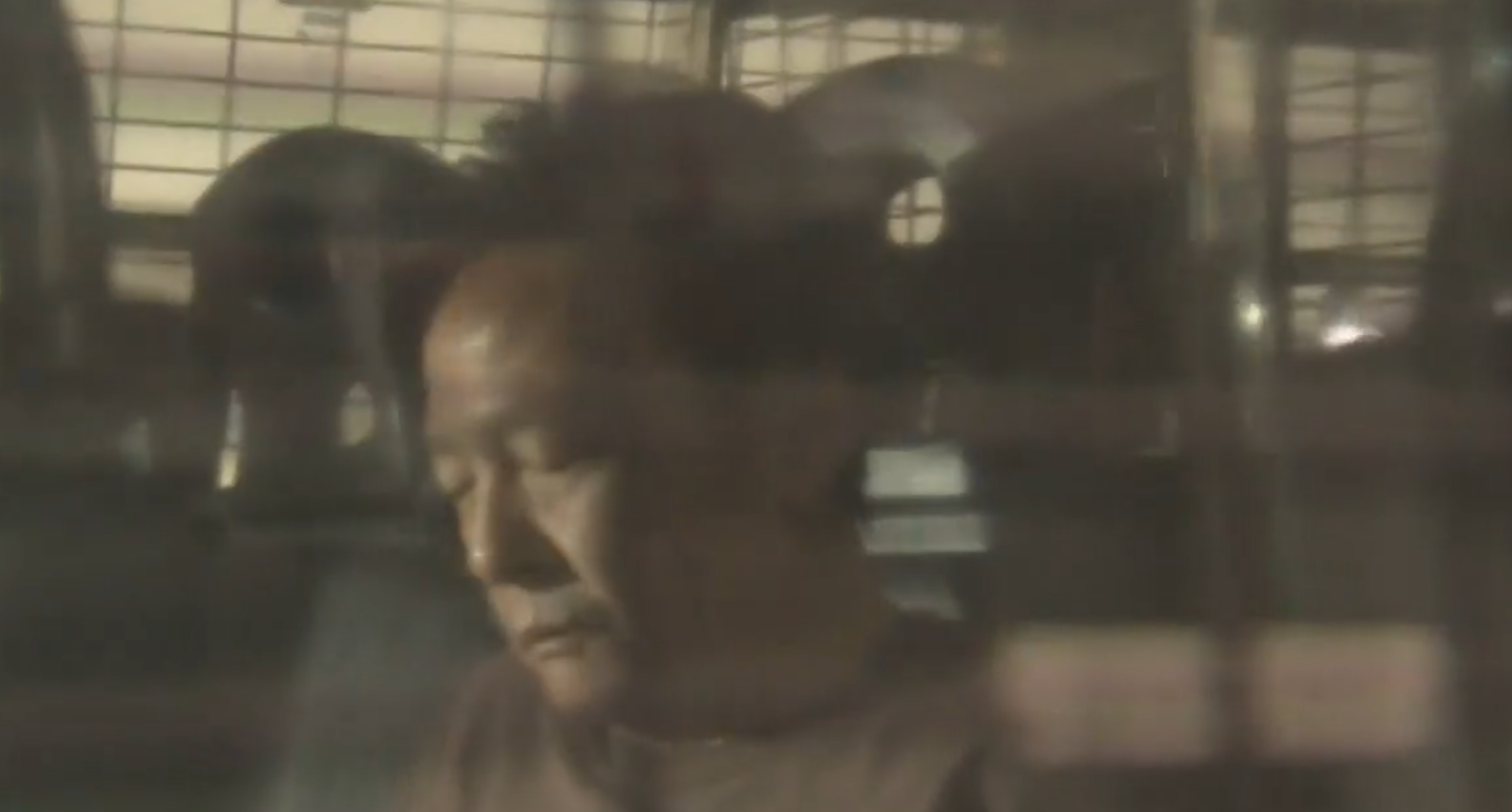 冒牌水詐騙政府案,供應商鑫鼎鑫的男董事呂子聰被控欺詐罪提堂。(now新聞台畫面)