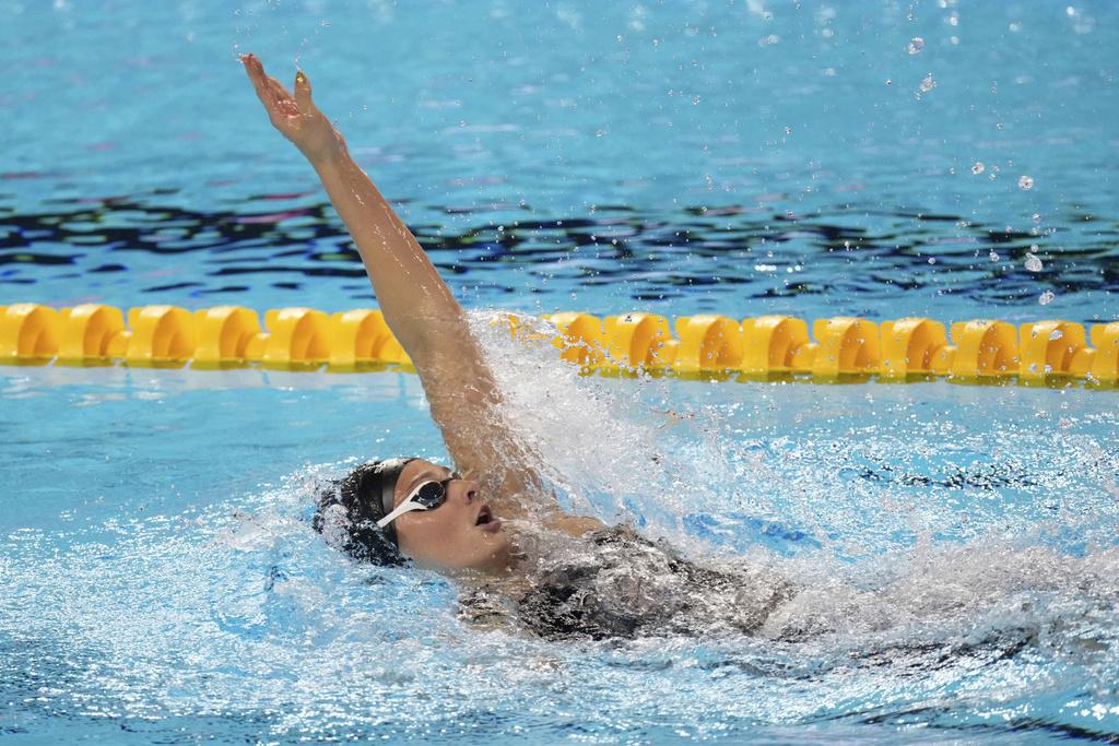 加拿大美女麥堅杜舒(Summer McIntosh)在世界游泳錦標賽獨取4金。(美聯社)