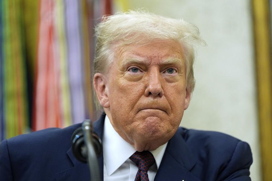 庫克宣布加碼1000億美元投資 特朗普:蘋果正搬回美國|特朗普關稅戰