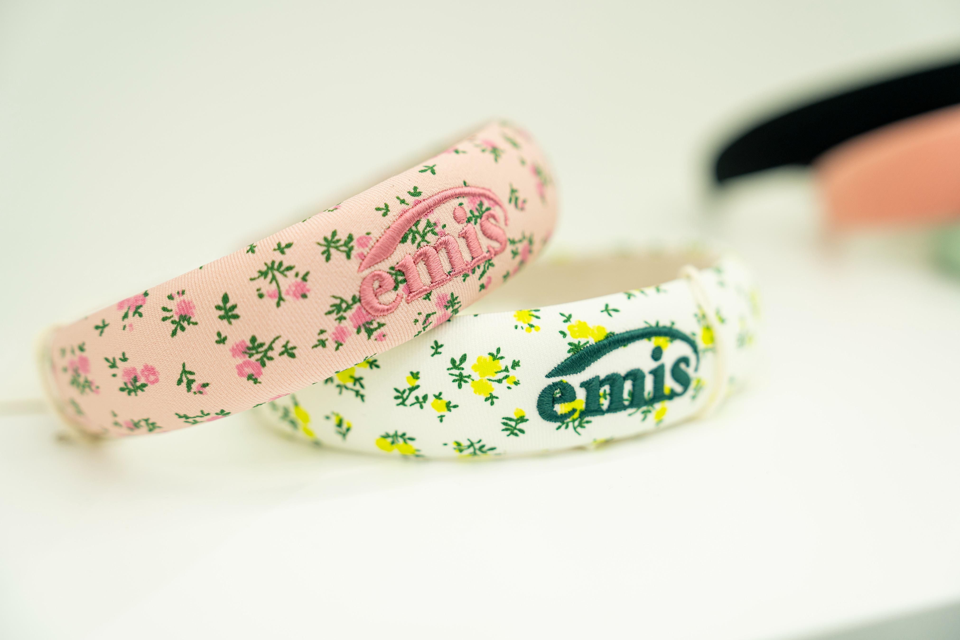 emis新店有多款全新春夏款式。