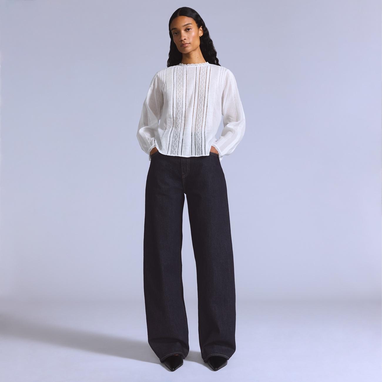 DROP BARREL牛仔褲。售價:$1,599