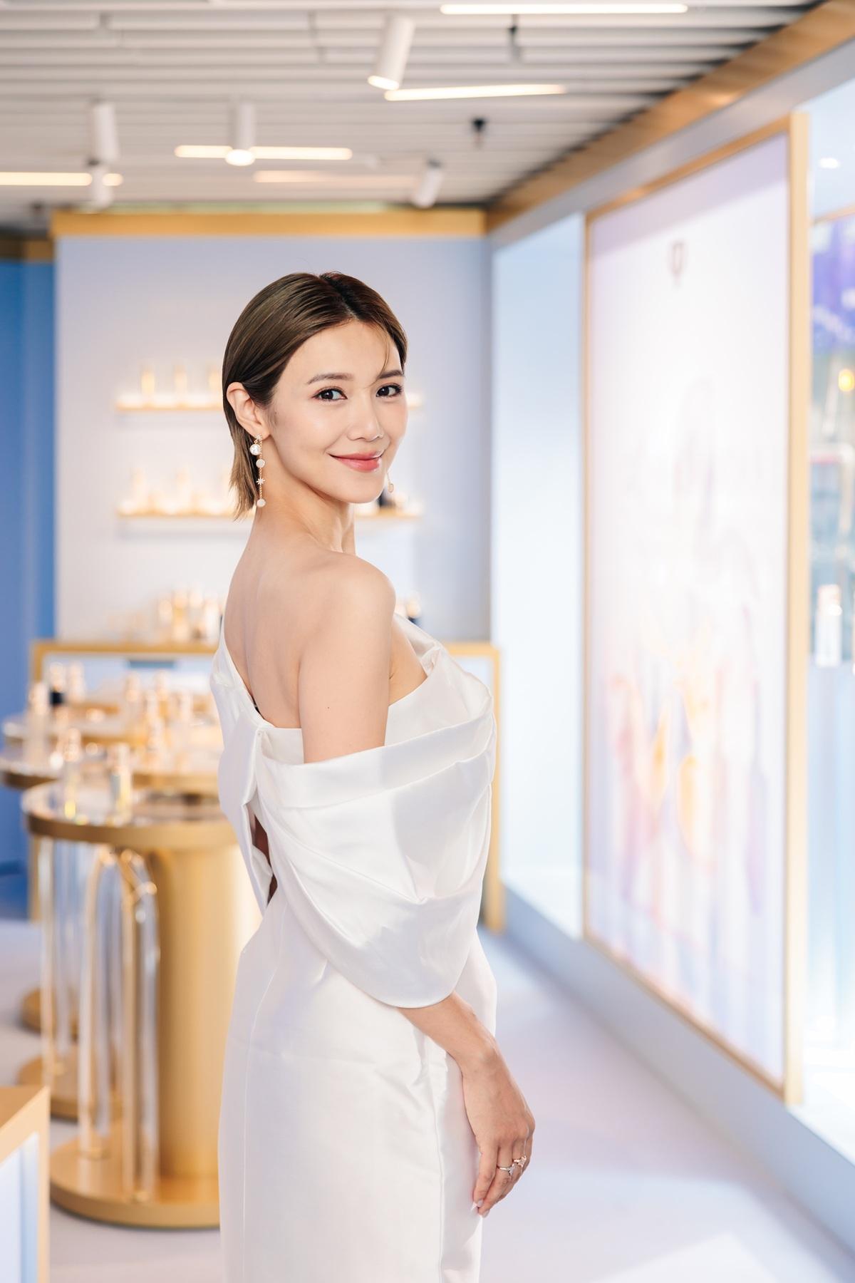 限定店揭幕當日星光熠熠,包括跨領域企業家陳凱韻(甘比)與首次出席護膚品活動的女兒劉秀樺(Josephine Lau)、品牌忠實用家與知名女藝人倪晨曦(Elva Ni)等。