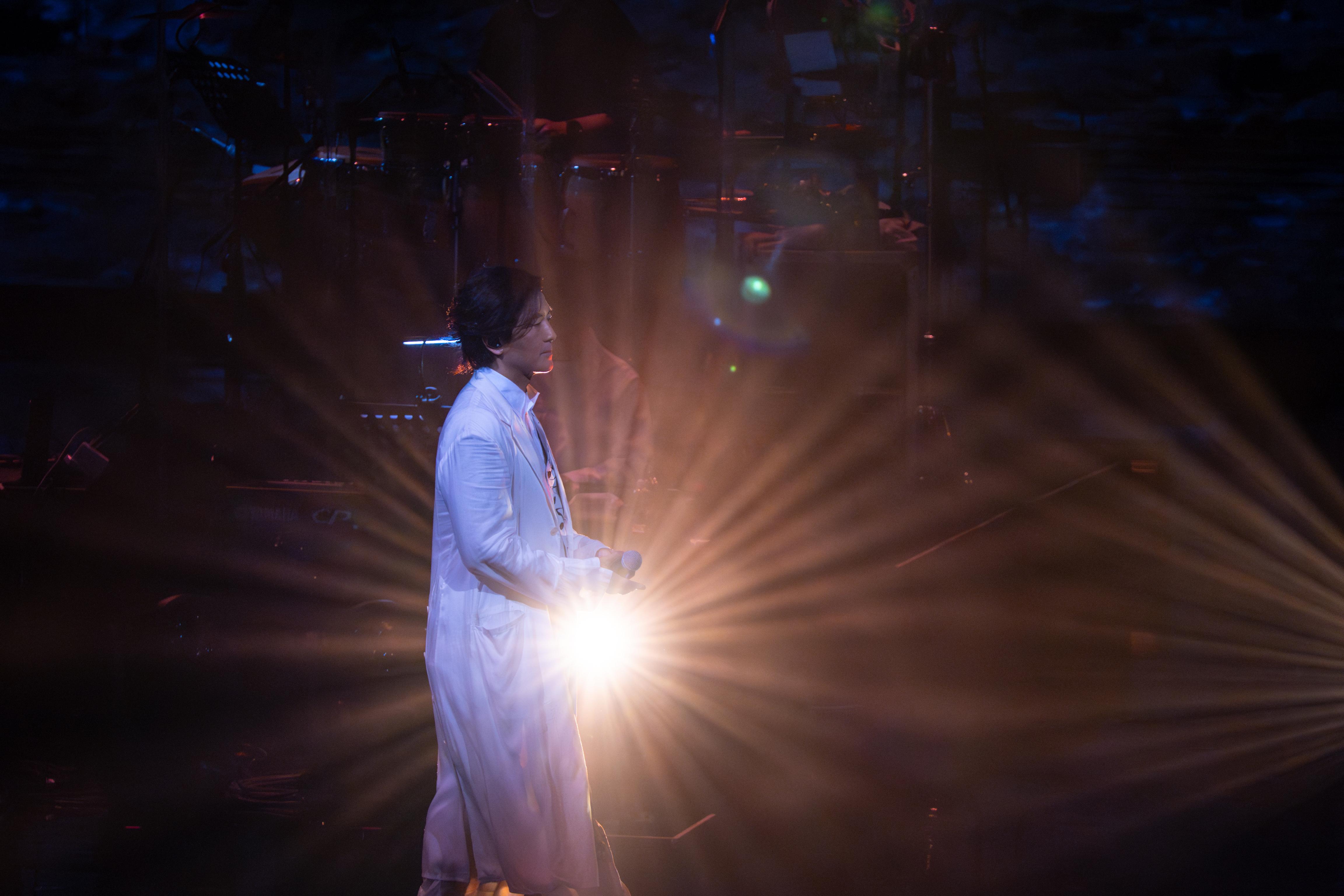 伊健形容今次是「歌友會」,而非傳統形式演唱會。