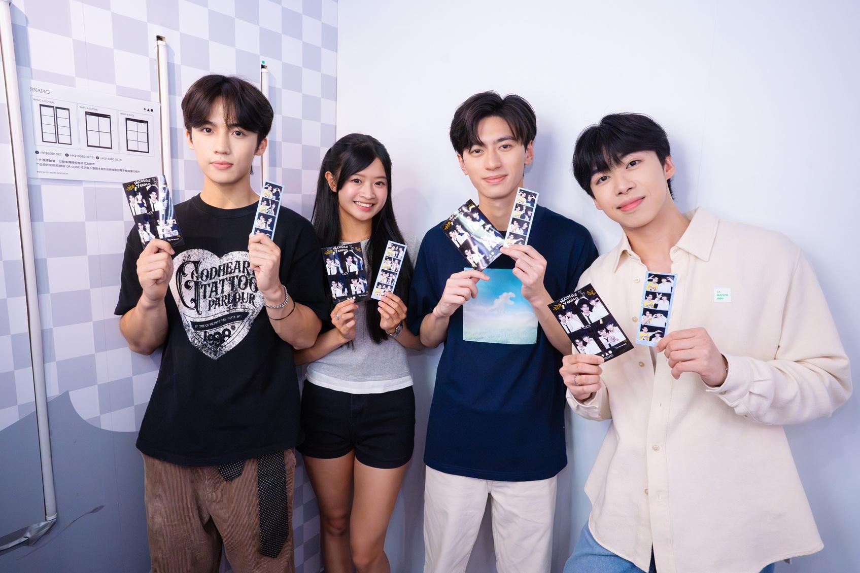 江博熙、連家穎、楊煜謙和成基哲(Blues)率先試玩自拍相框。