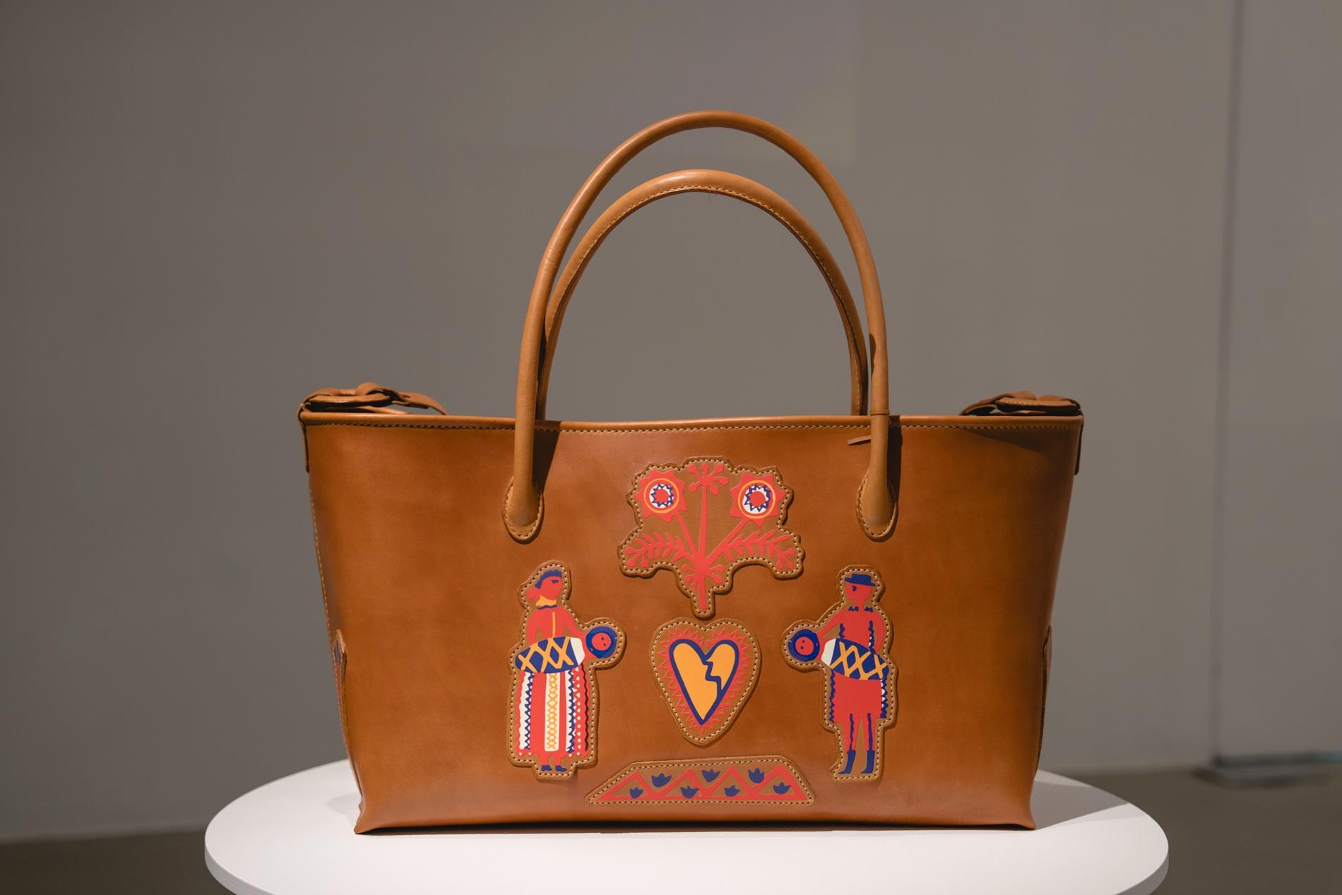 《匠藝交織》展品「手提袋」。