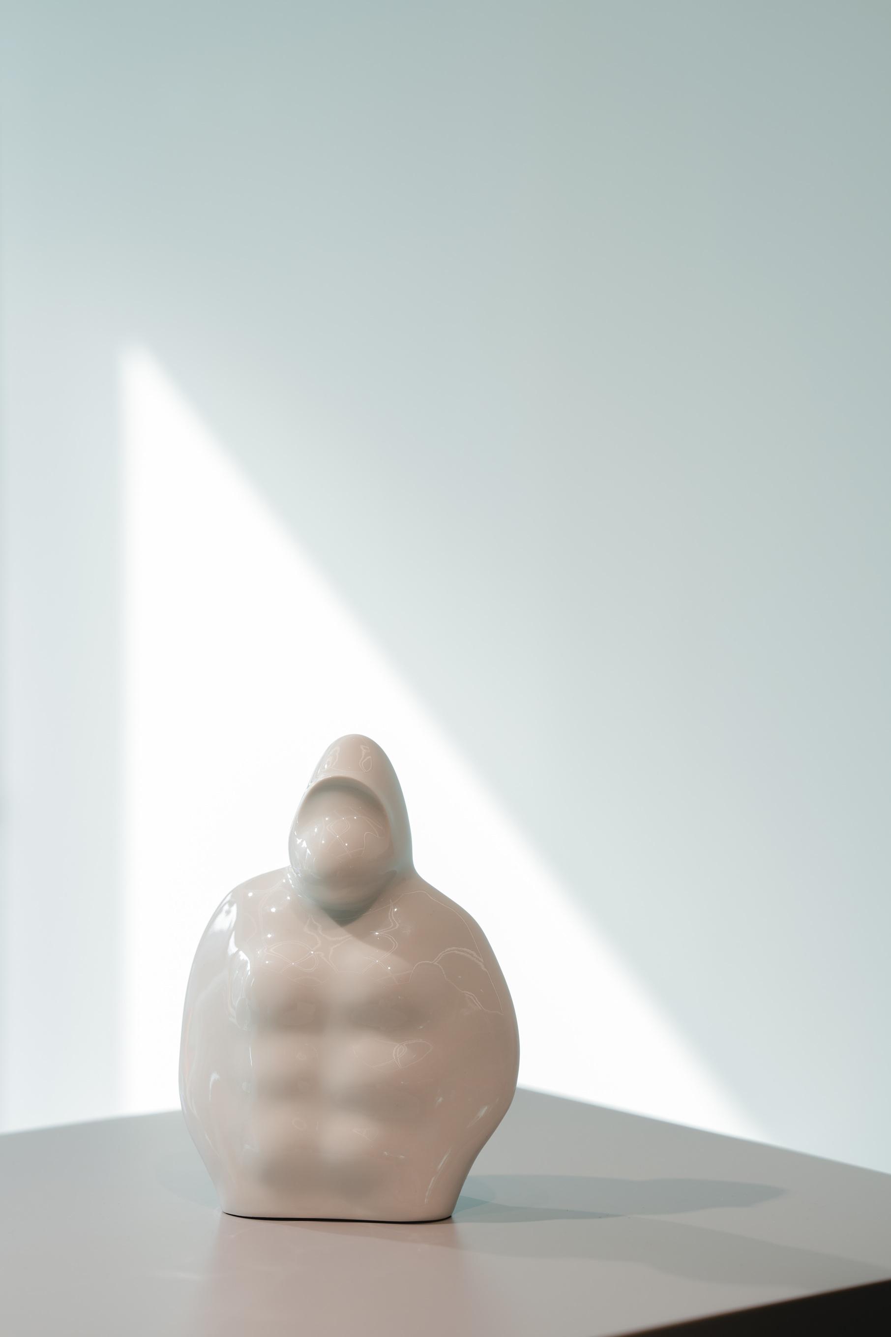 《匠藝交織》展品「『金剛』瓷器雕」。