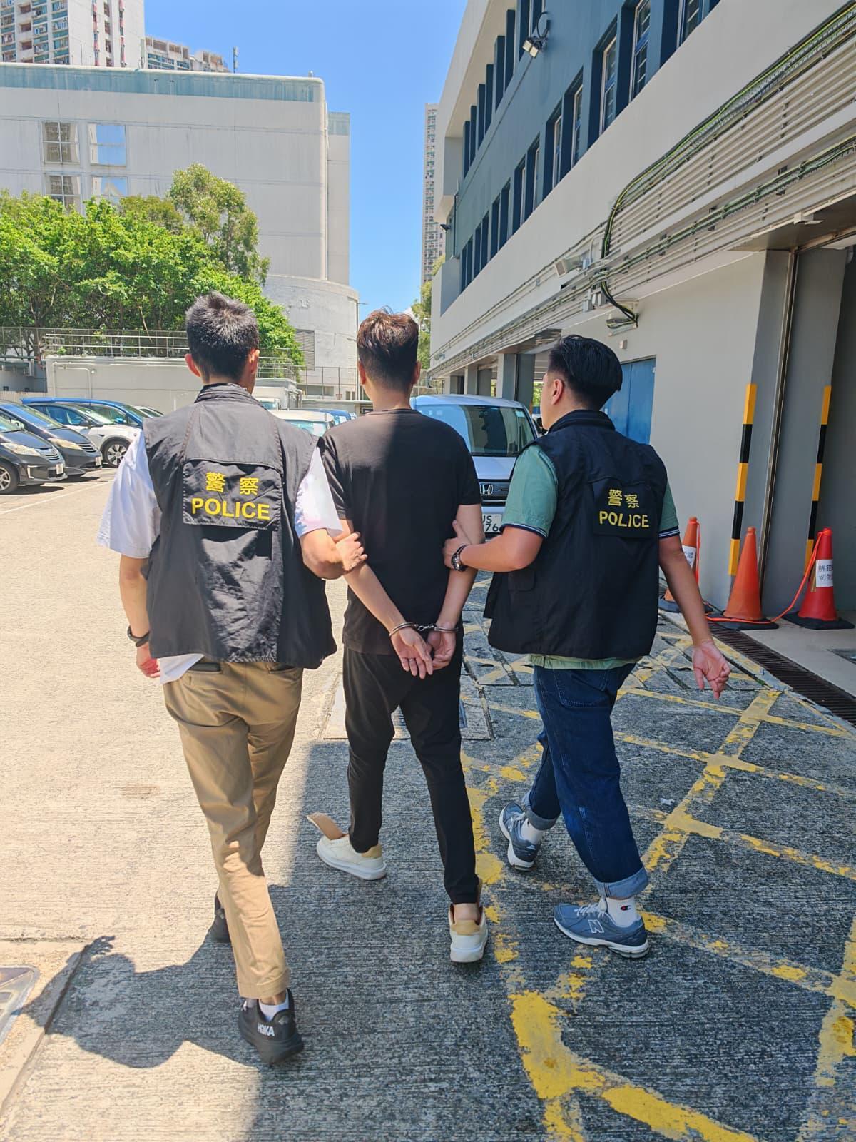 警方初步調查相信犯案動機涉及非法活動金錢糾紛。