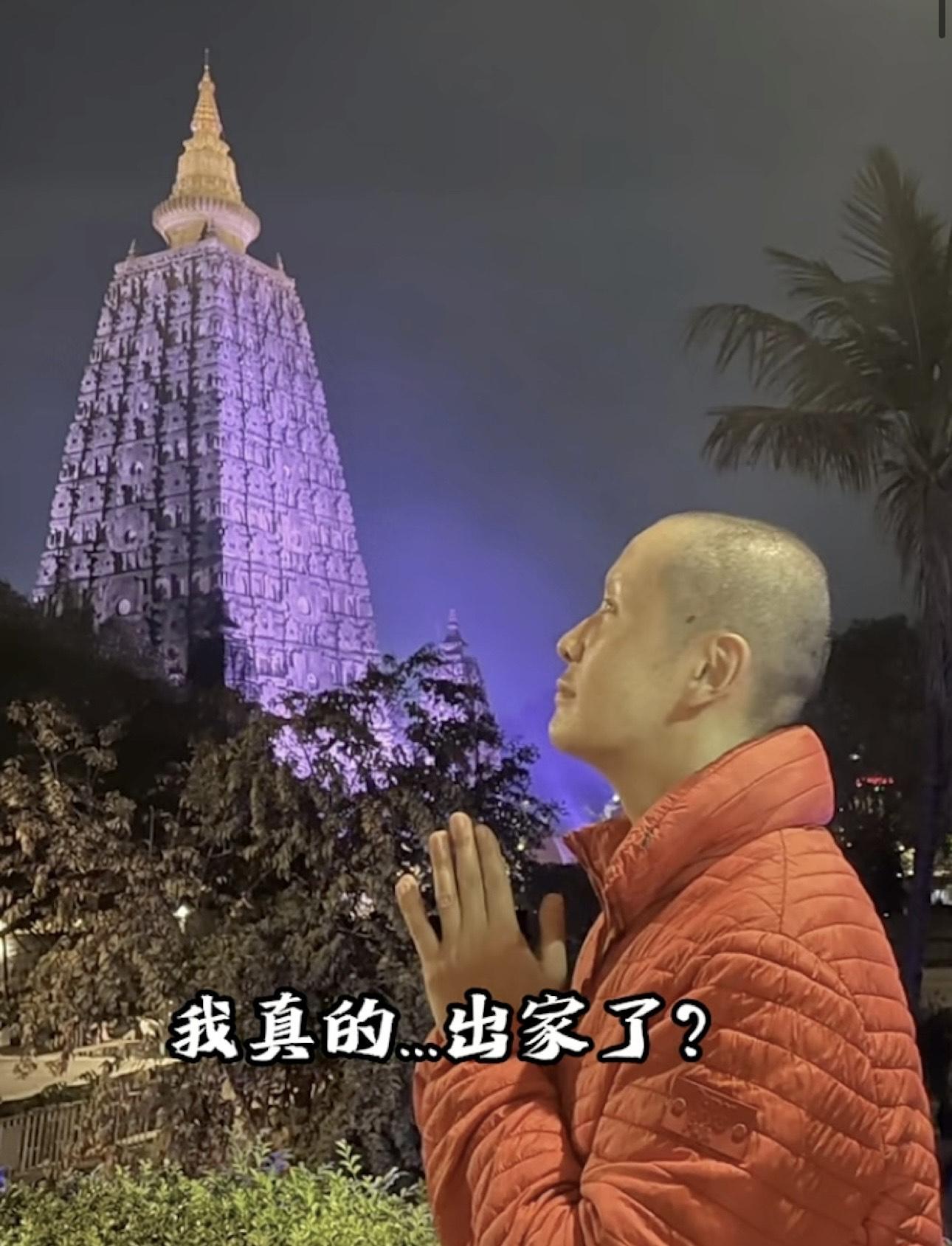 李日朗今年初一度飛到印度短期出家。