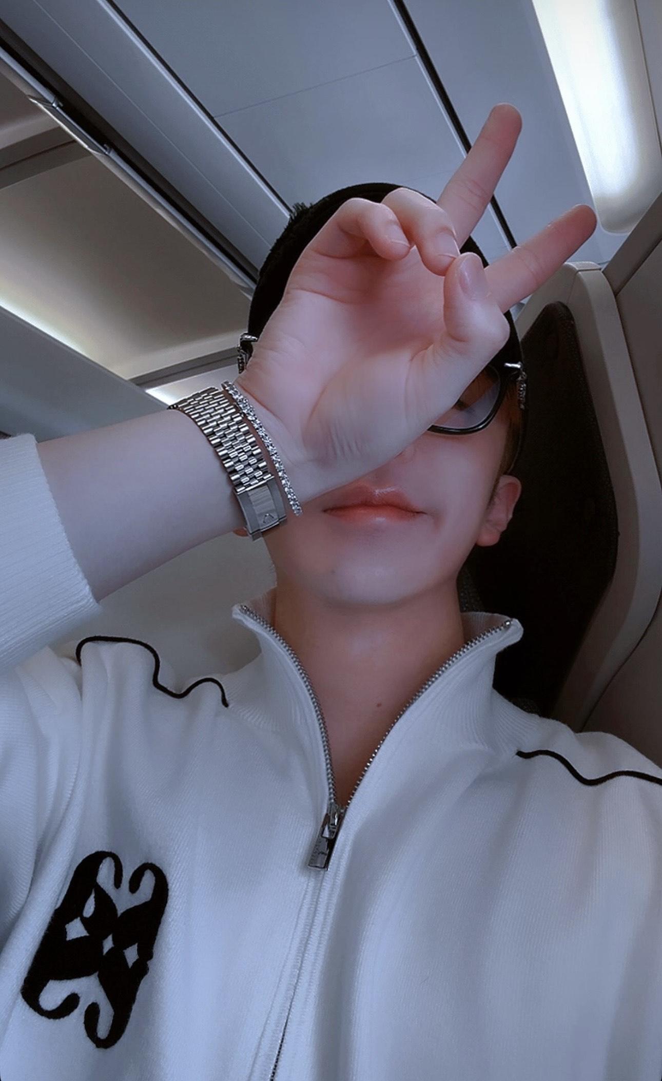 盧瀚霆赴新加坡參與8月31日的亞洲頂級音樂盛事《WATERBOMB SINGAPORE 2025》。