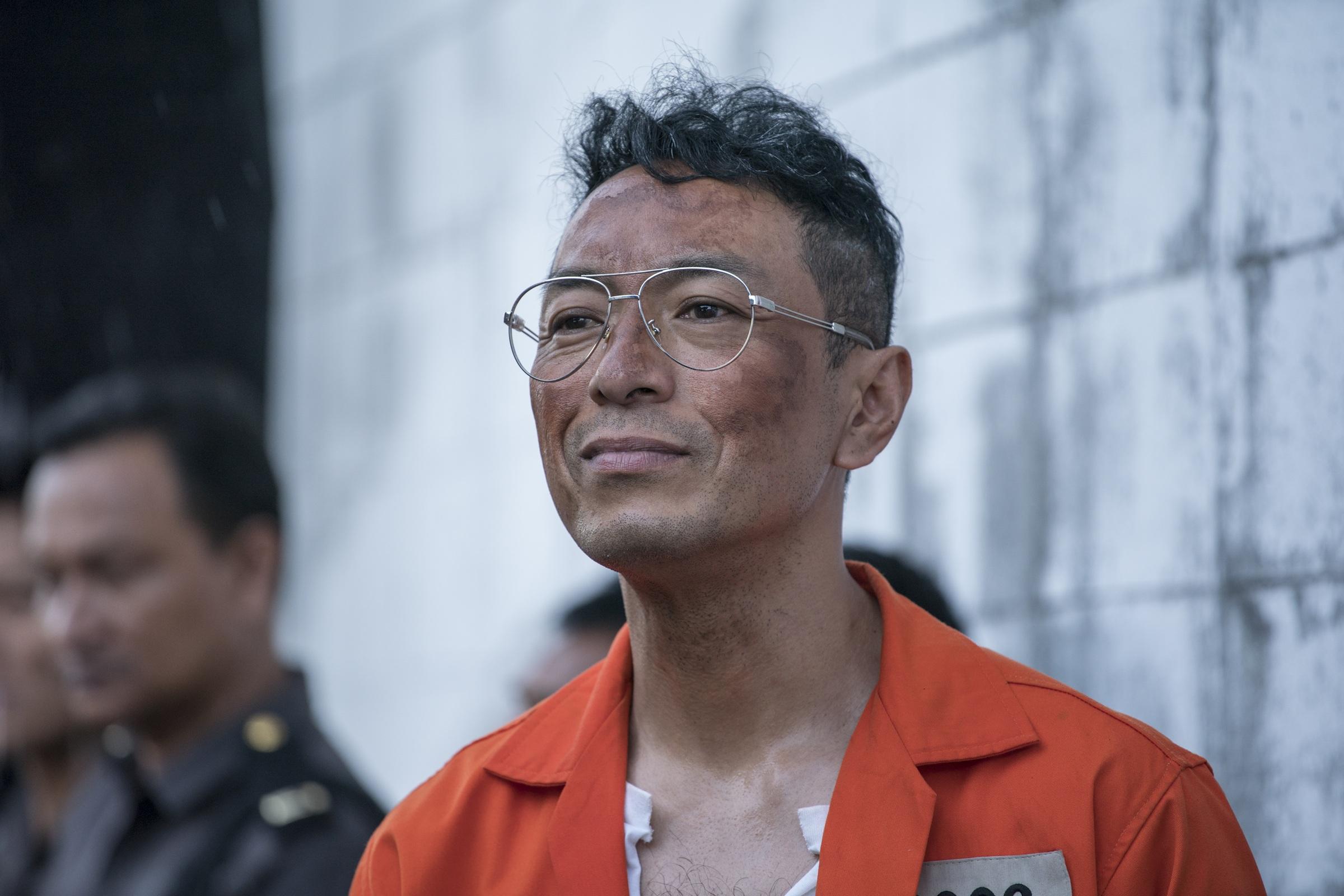 姜皓文在《阿龍》姜皓文在《阿龍》與鄭中基有不少對手戲,被對方一句「對不起」搞到雙眼通紅。