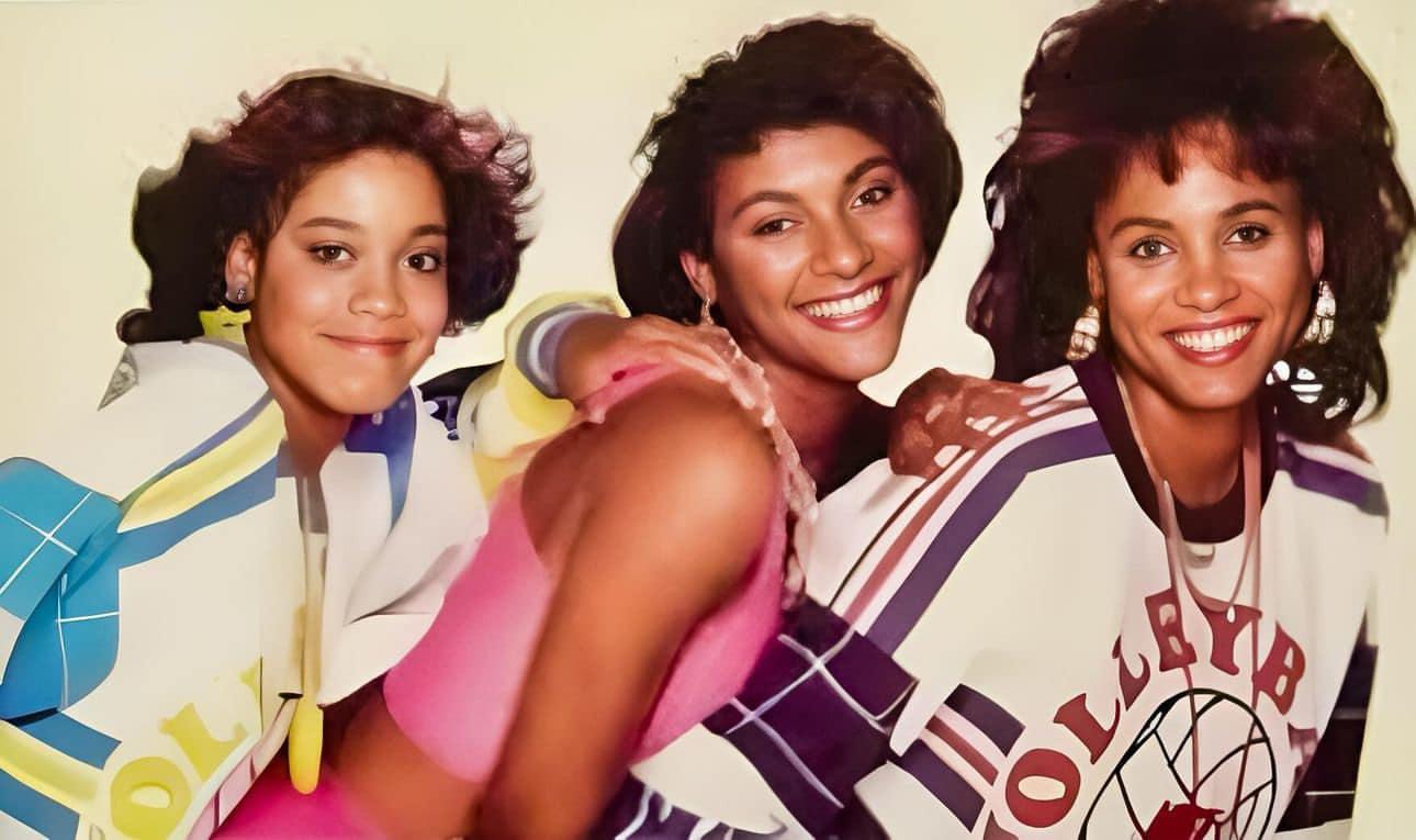 《Hot Sauce》與《Supersonic》其中有一段落非常相似,但sampling 是hip hop文化的常態,因此JJ FAD暫未有進一步行動