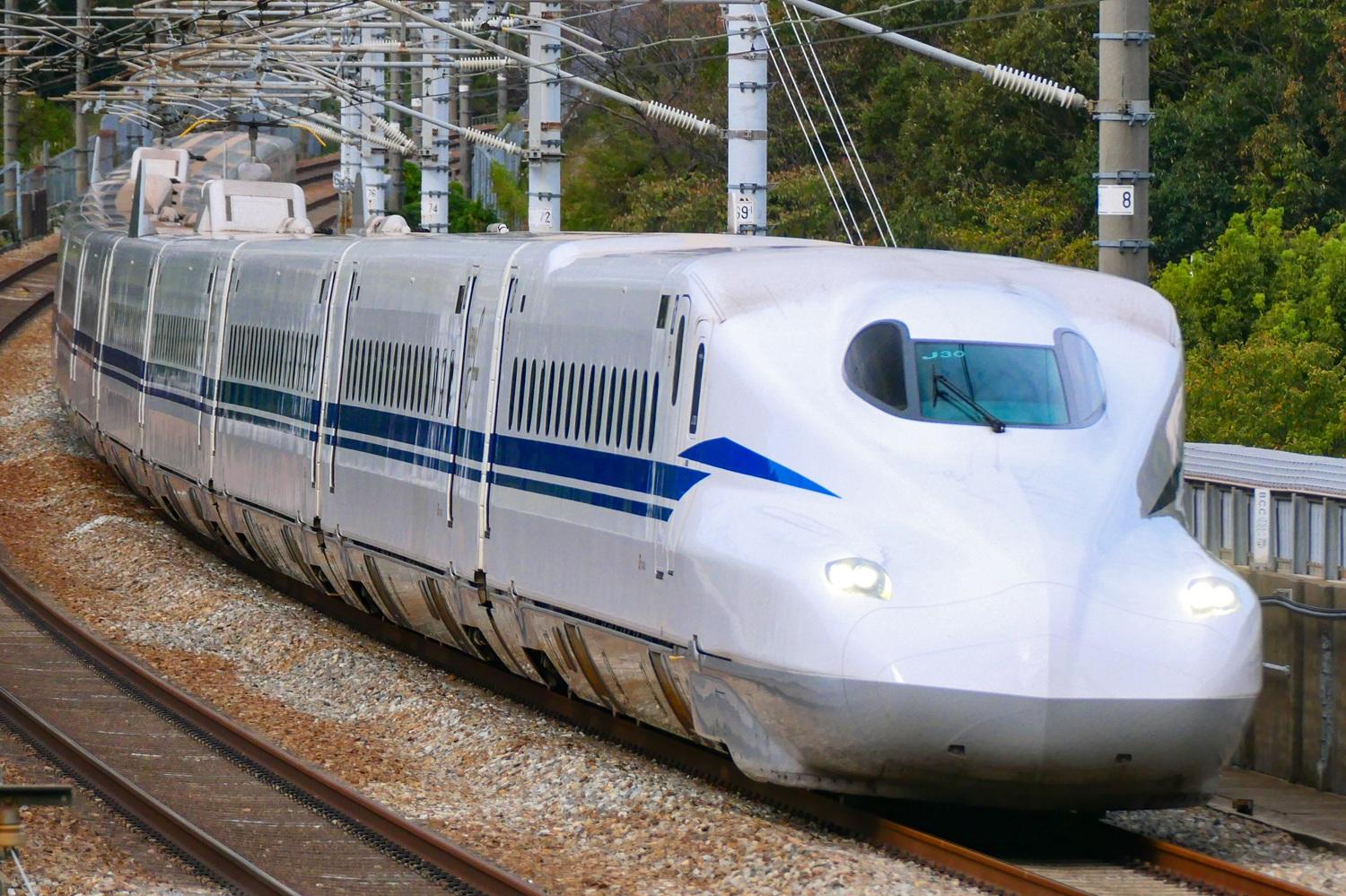日本新幹線N700系列車。(網上圖片)
