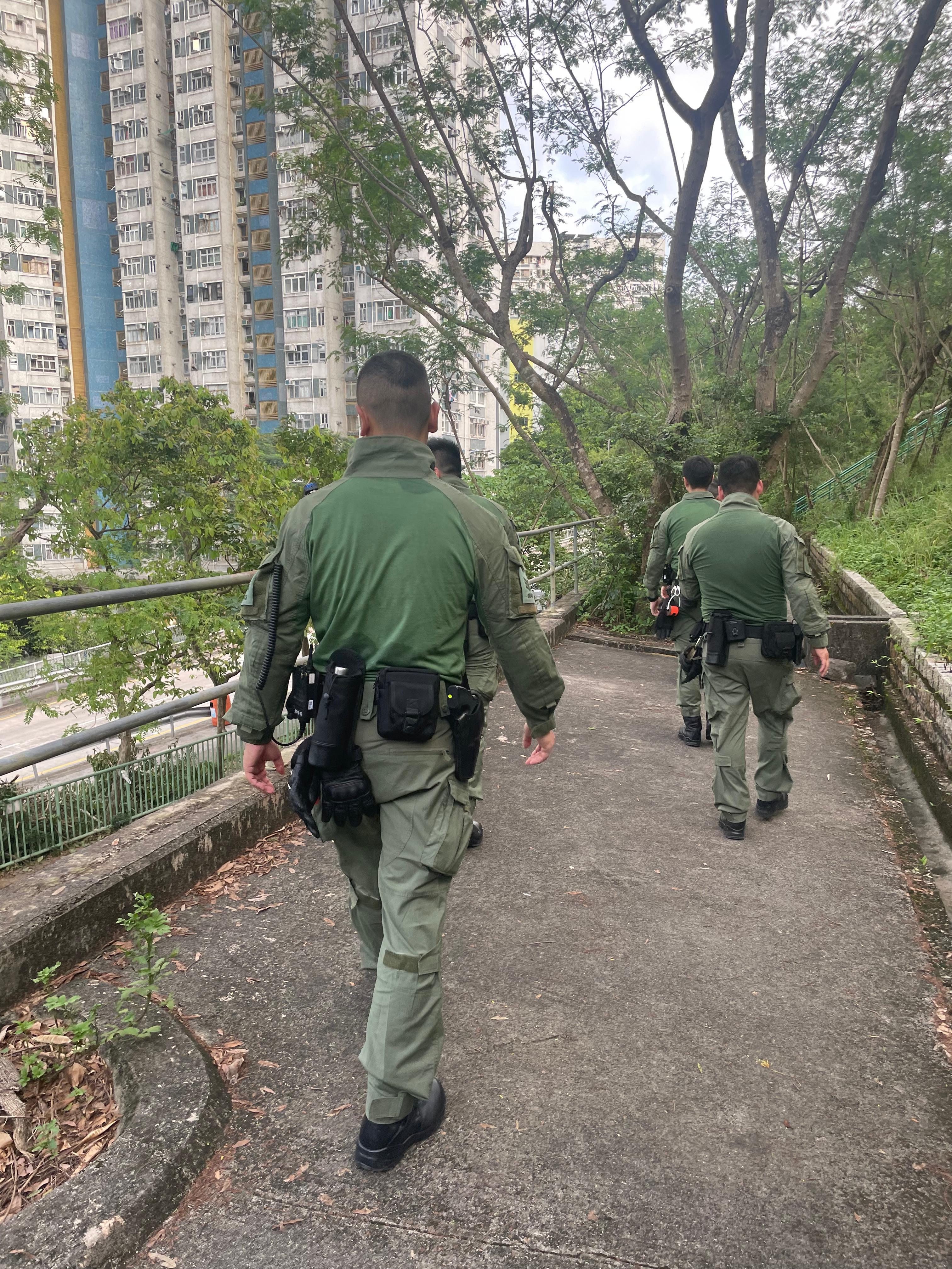 警方東九龍總區人員一連四日展開代號「捲聲」陸空反爆竊行動。
