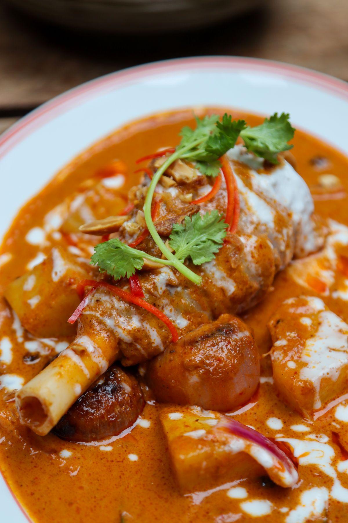 馬沙文咖哩羊膝