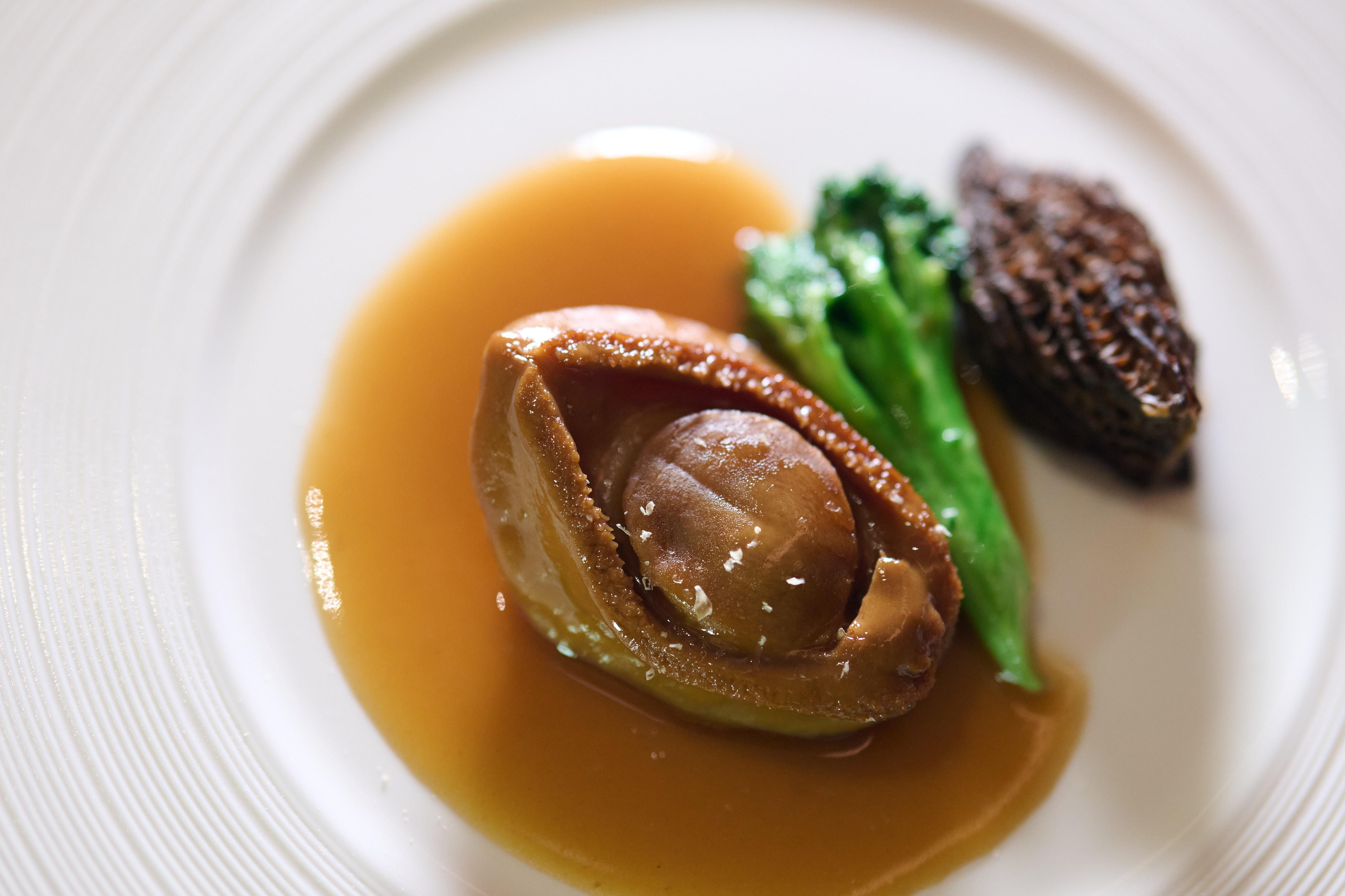 「理」膳鮑皇燉蝦茸