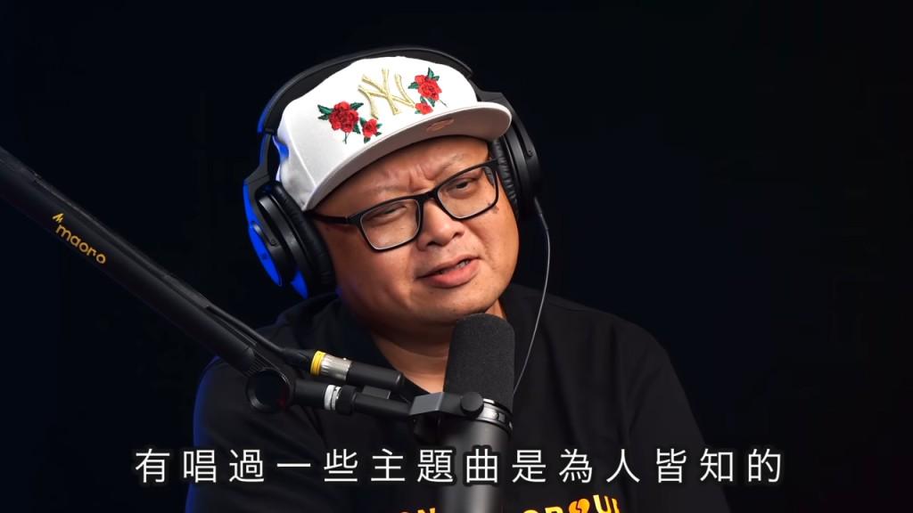 這位女歌手唱過一些主題曲,但對方未有提及是電影還是劇集。